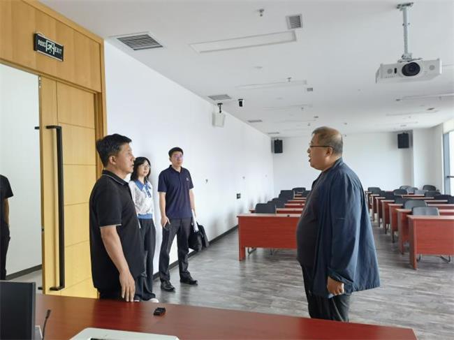 图片2.jpg 图片2.jpg